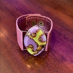 Faux leather and glass bracelet